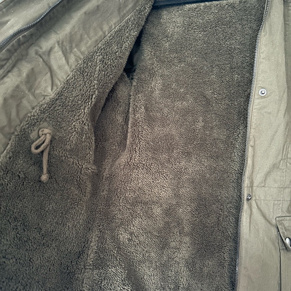 Women’s Love Tree Parka - Picture 3 of 8
